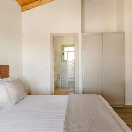 Athina By Vintage Travel * Karavados